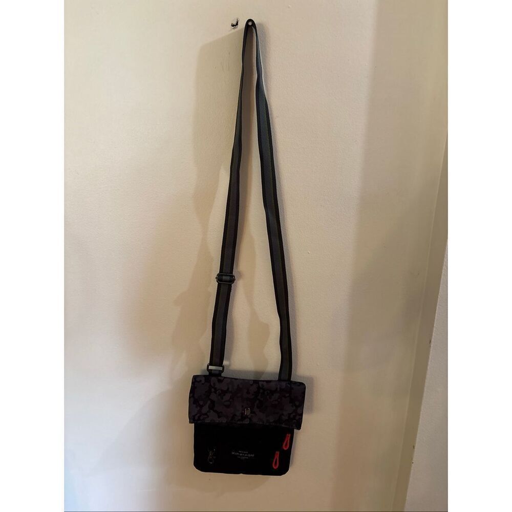 Sherpani Crossbody Purse